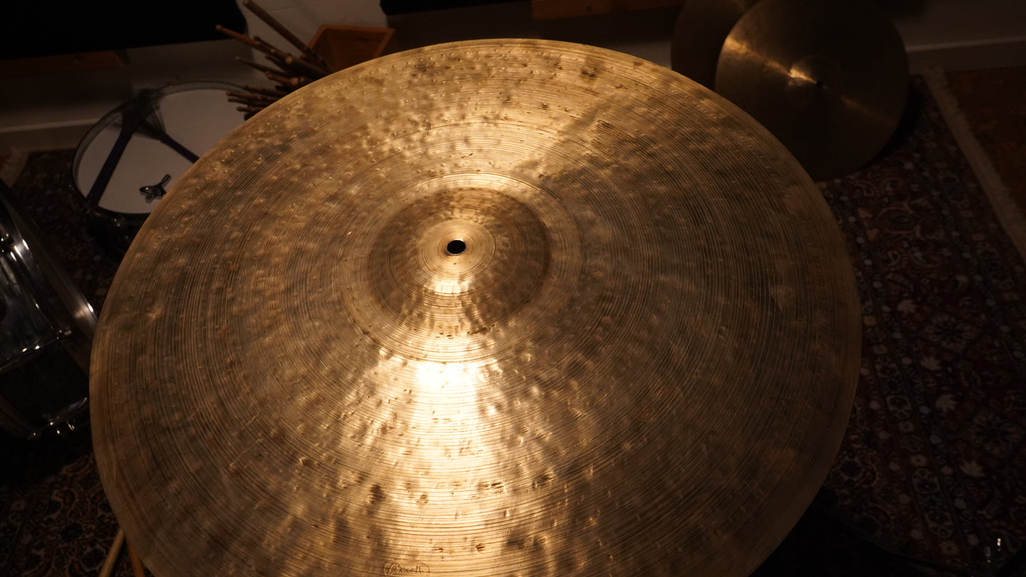 22" 6th Anniversary 2545g (Hand Formed Bell)