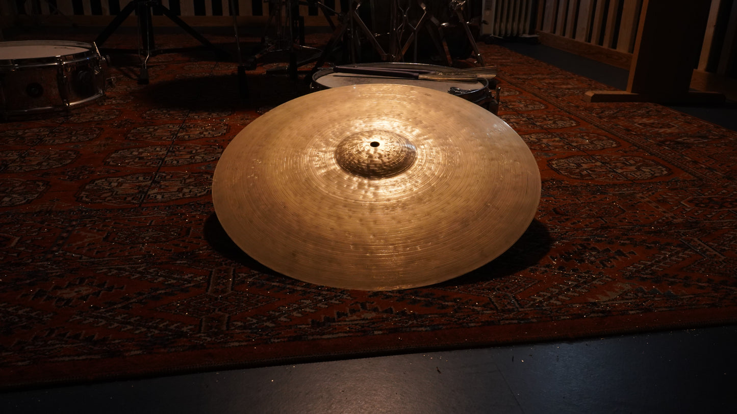 20" Elvin Jones Tribute 1840g w/o rivets