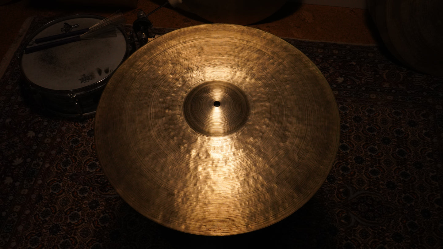 20" Vanguard 1968g